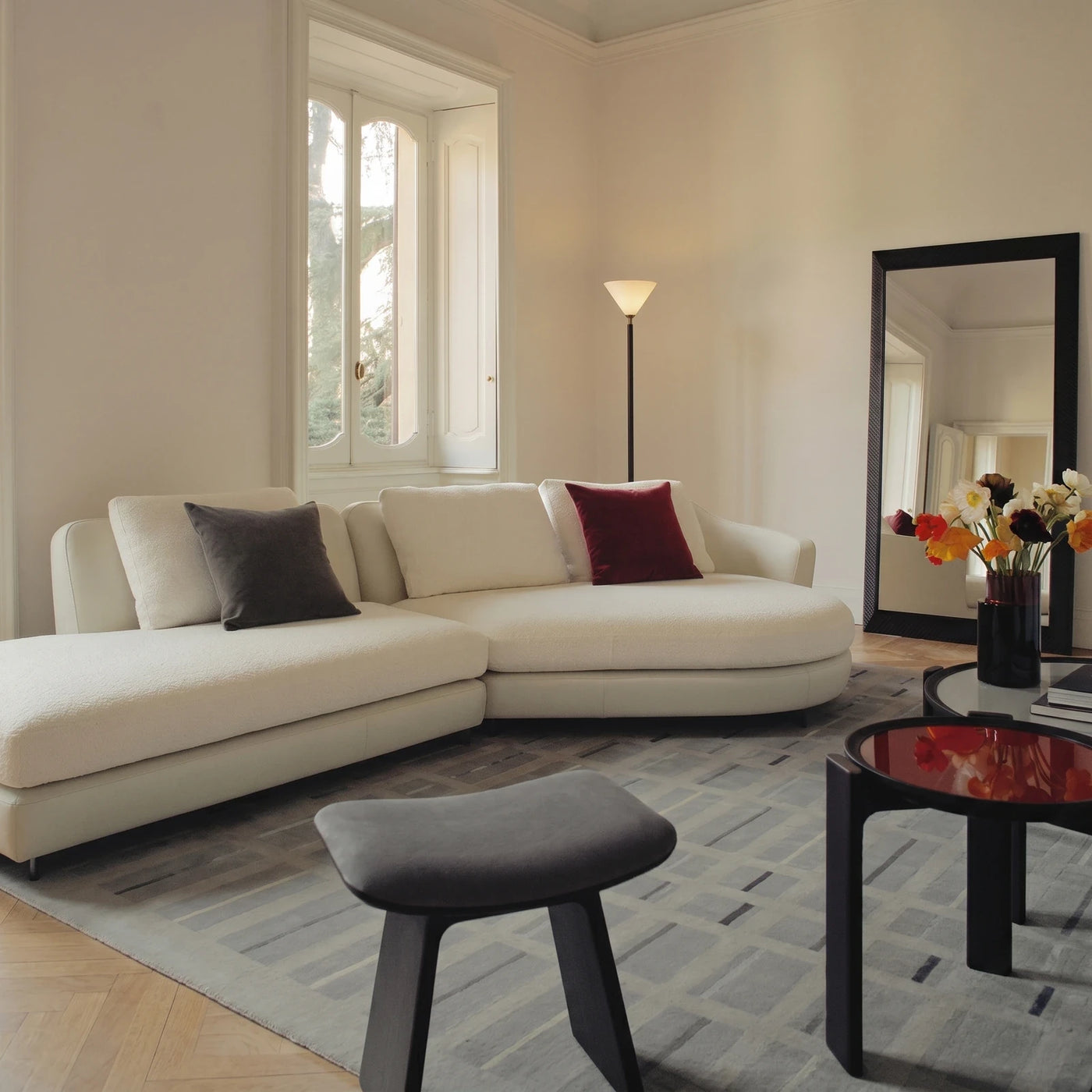 Modern Curved Sofa Living Space